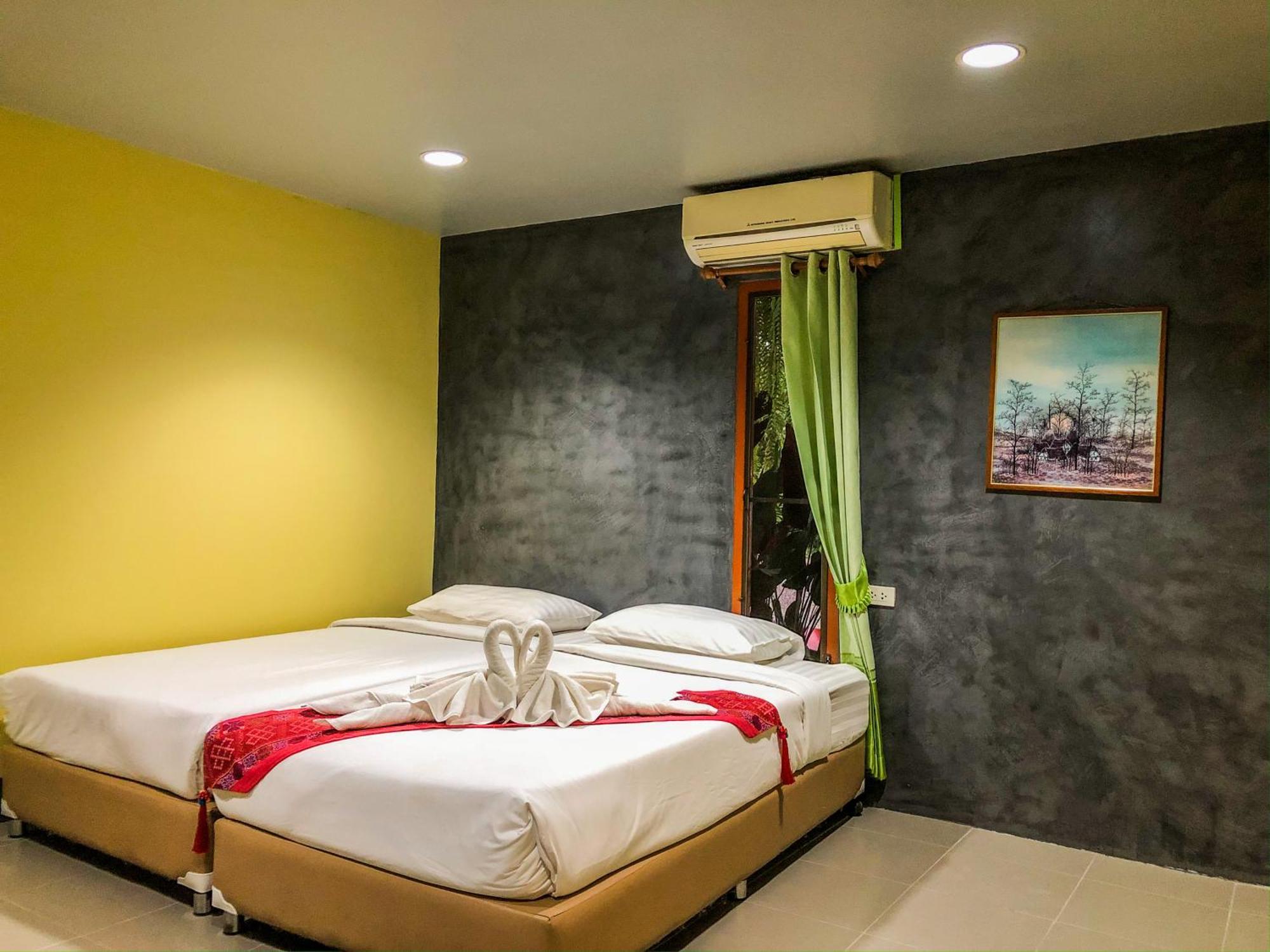 Huen San Fang Hotel โรงแรมเฮือนแสนฝาง Rom bilde