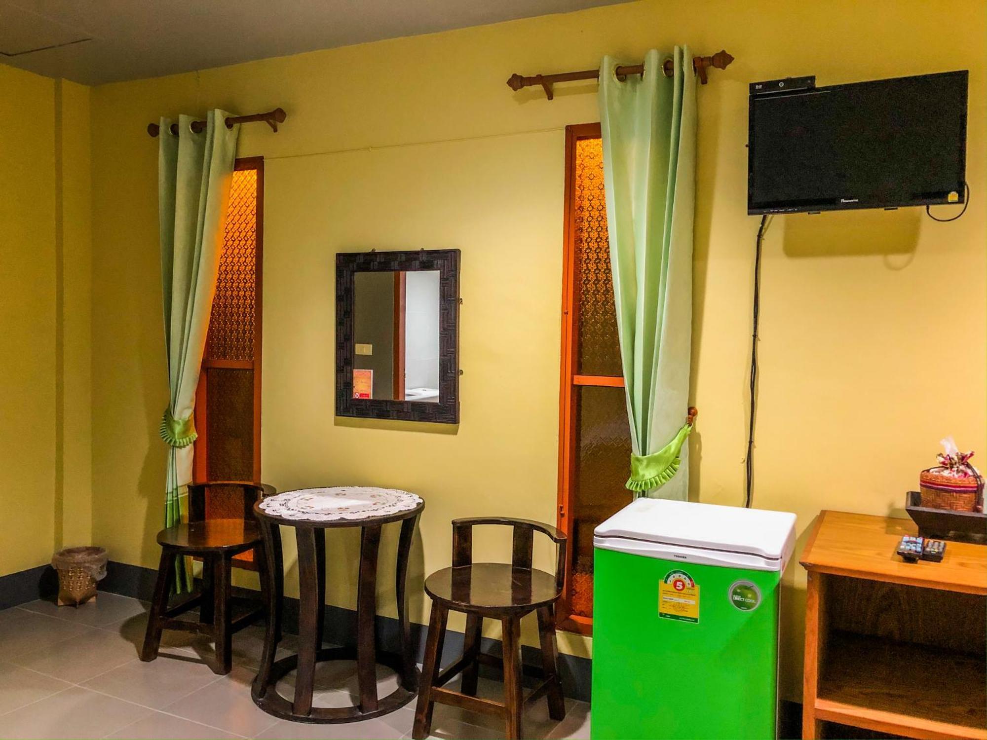 Huen San Fang Hotel โรงแรมเฮือนแสนฝาง Rom bilde