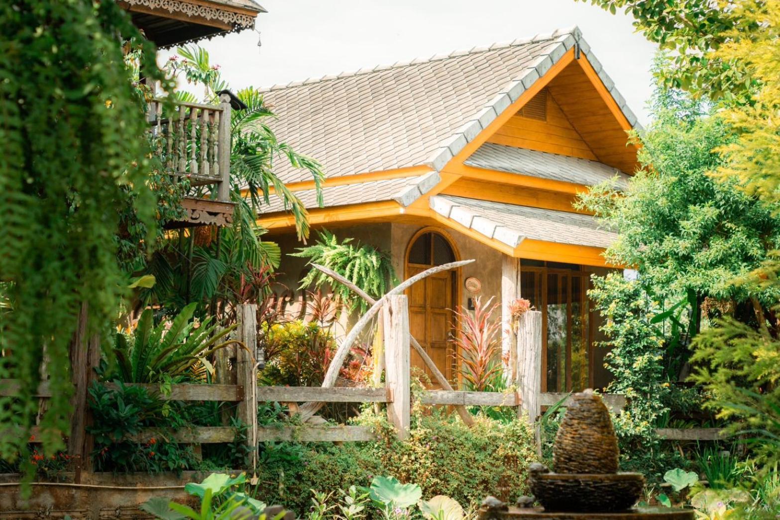 Huen San Fang Hotel โรงแรมเฮือนแสนฝาง Eksteriør bilde